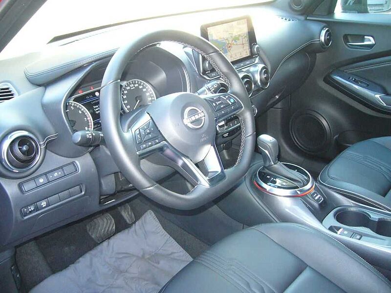 Nissan Juke 1.0 DIG-T DCT Tekna